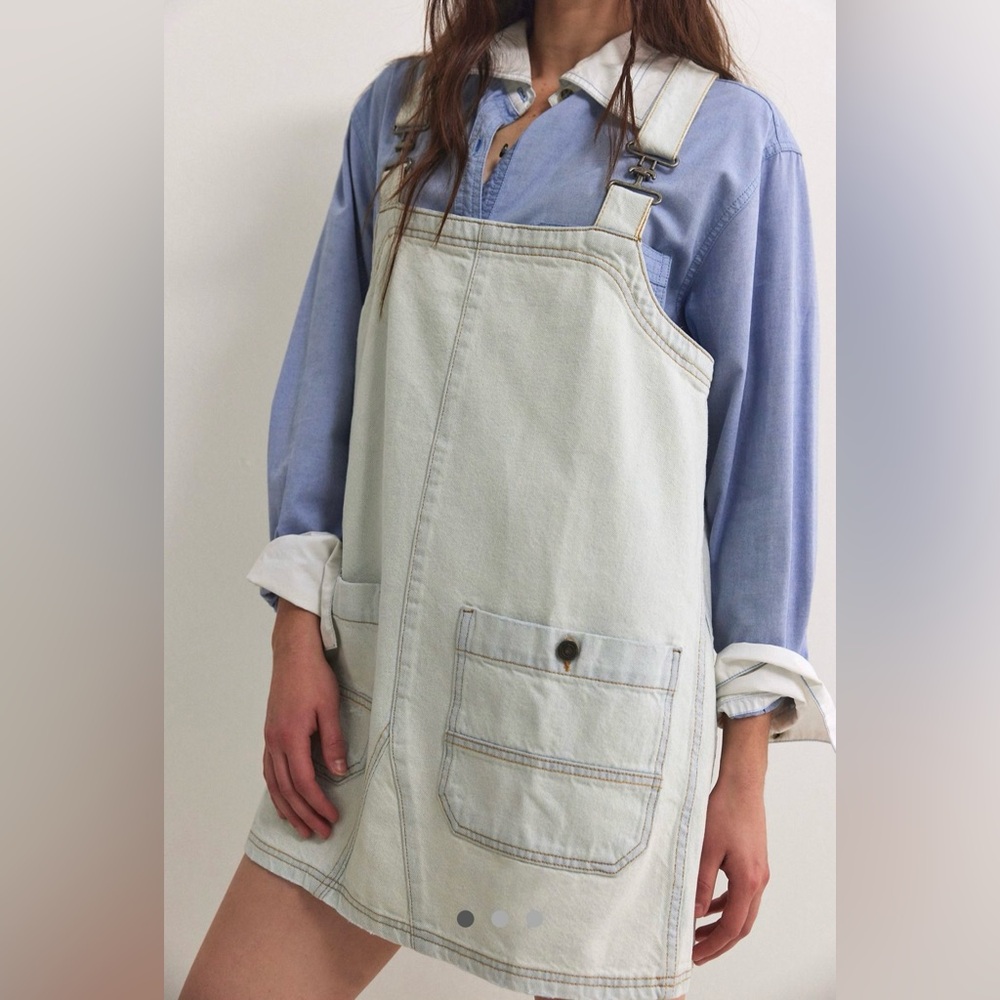 NWT FREE PEOPLE WE THE FREE Overall Smock Mini Top In Bleach Bloom MSRP $98 - Picture 1 of 9